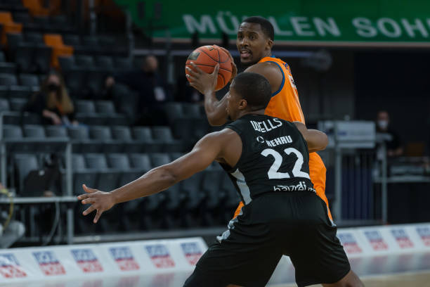 但缺乏足够 但缺乏足够